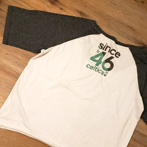 Adidas Celtics Crop - Picture 2 of 3